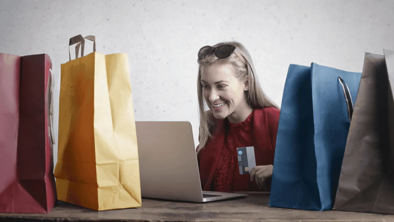 YURT DIŞI E-TİCARETTE GÜMRÜK DÖNEMİ KAPANIYOR