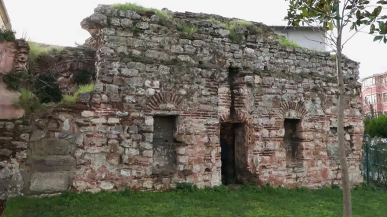 17. YÜZYILDAN KALMA ARASTA HAMAMI MÜZE VE SERGİ ALANI OLUYOR