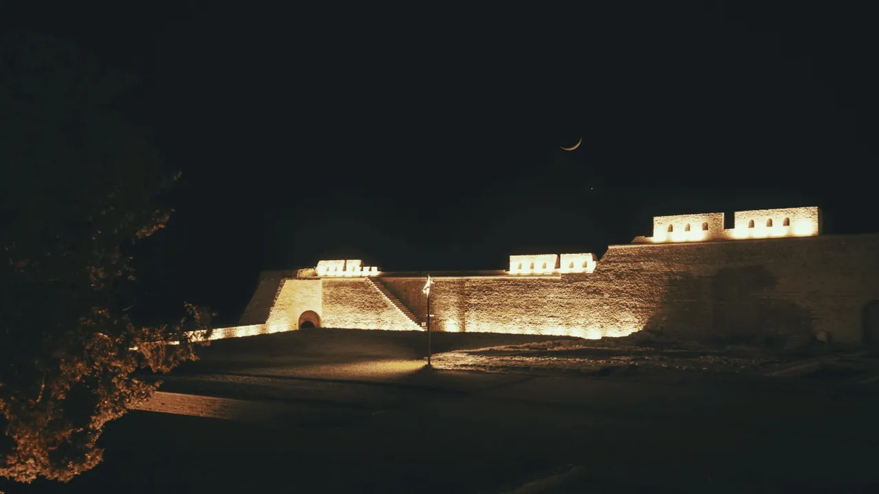 ÇANAKKALE’DEKİ TARİHİ KALEYE ULUSLARARASI ÖDÜL VE EMYA ADAYLIĞI