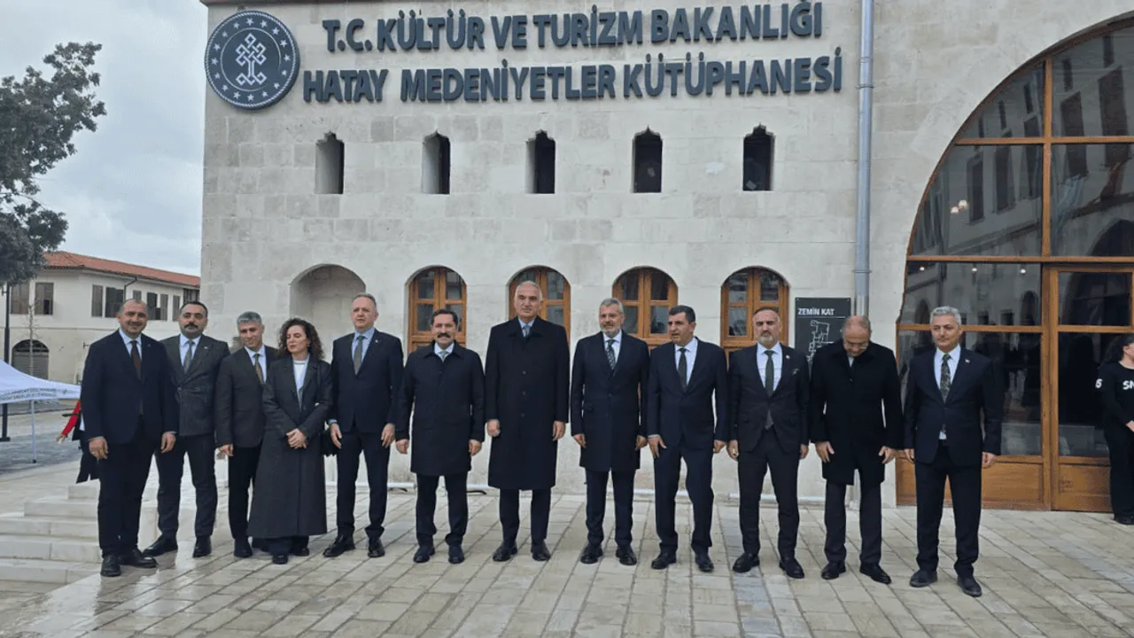 BAKAN ERSOY ÇALIŞMALARI ANLATTI: 11 İLDE TARİHİ MİRAS İÇİN 7,3 MİLYAR TL