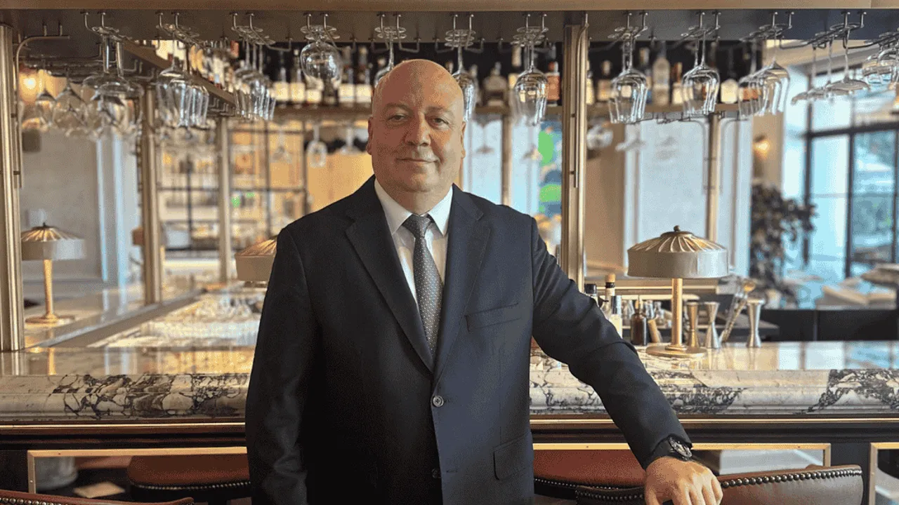 ALİ CAN AKSU YAZDI: KONAKLAMA SEKTÖRÜNDE ARZ–TALEP DENGESİ ALARM VERİYOR