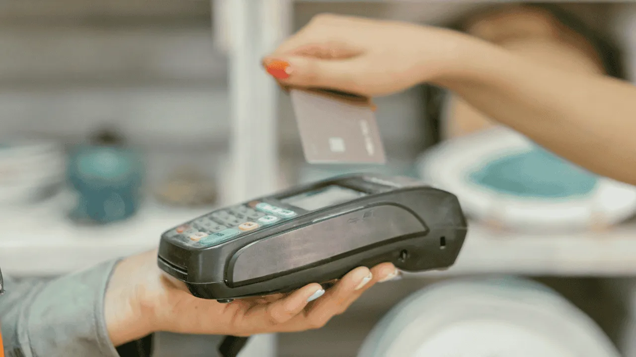 KARTLI TURİZM HARCAMALARINDA REKOR ARTIŞ