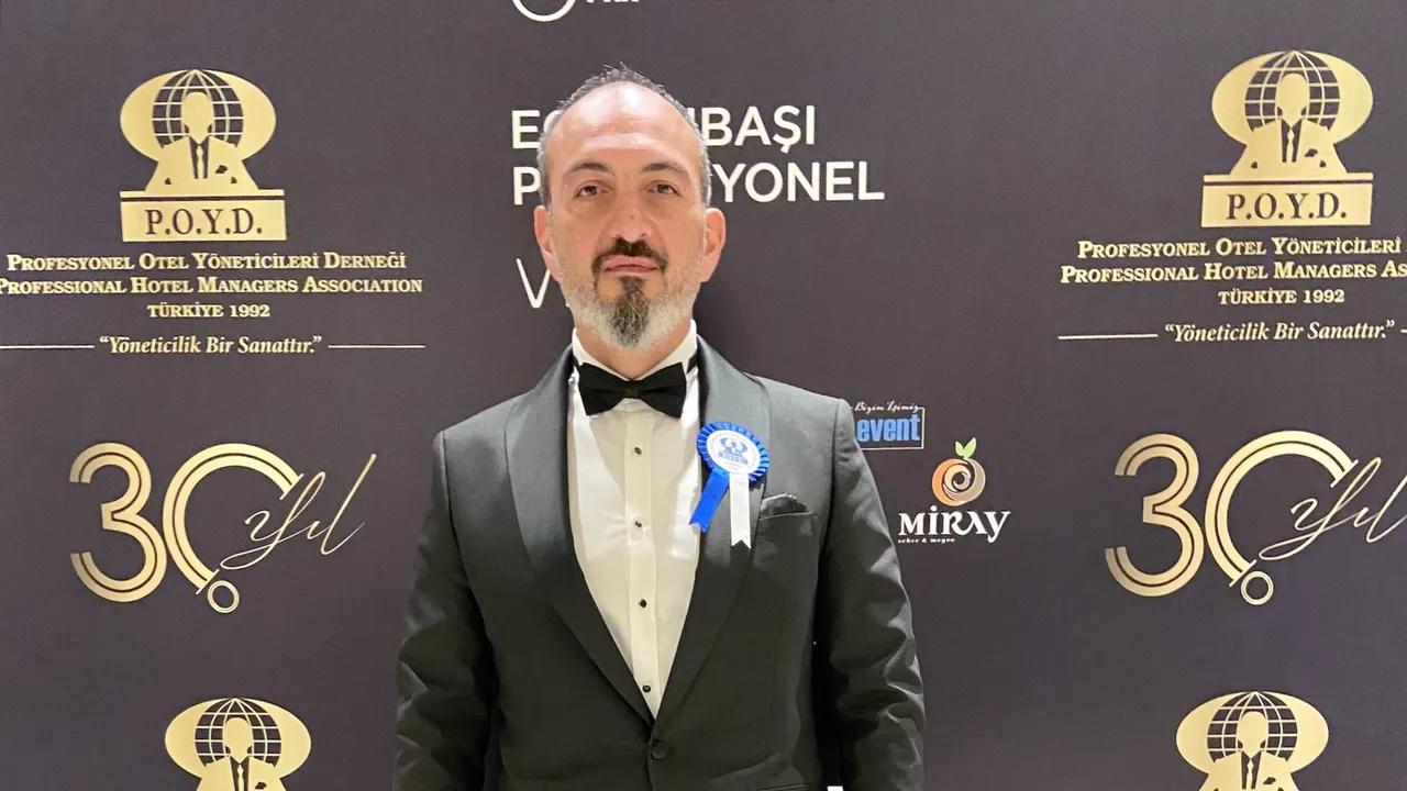 TURİZM MASASI│GELENEKTEN GELECEĞE: SATIŞ VE PAZARLAMADA YENİ REFLEKSLER