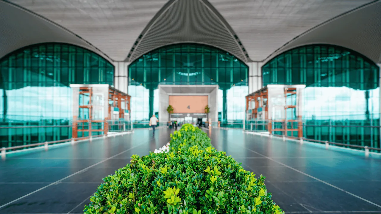 İGA: YÖNLENDİRİLEN UÇAKLARA OPERASYONEL DESTEK SAĞLANIYOR