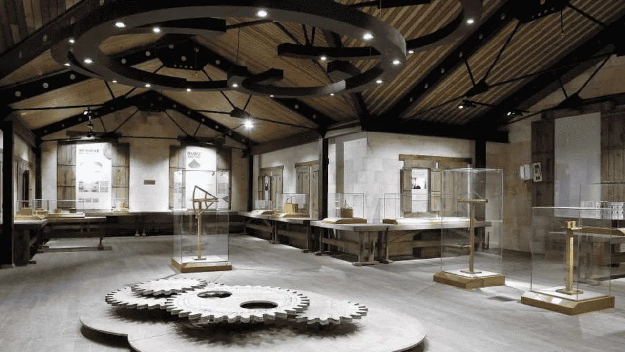 AMERİKAN KOLEJİ'NDEN İSLAM BİLİM TARİHİ MÜZESİ'NE