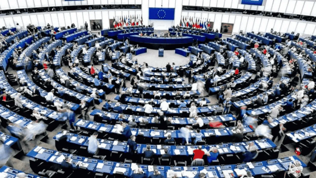 AVRUPA PARLAMENTOSU’NDAN ‘GÜVENLİ ÜÇÜNCÜ ÜLKE’ DÜZENLEMESİ