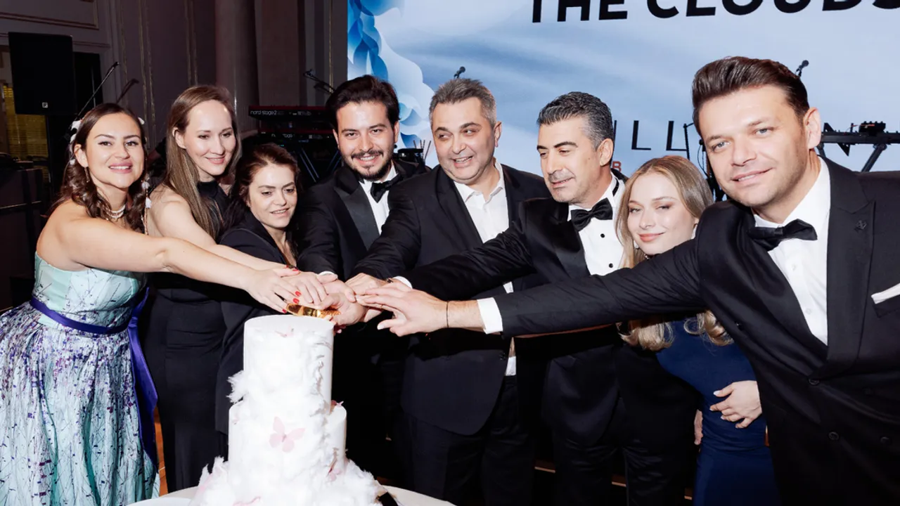 CULLINAN BELEK, MOSKOVA’DA “BULUTLARIN ÜSTÜNDE” BİR GECEYE İMZA ATTI