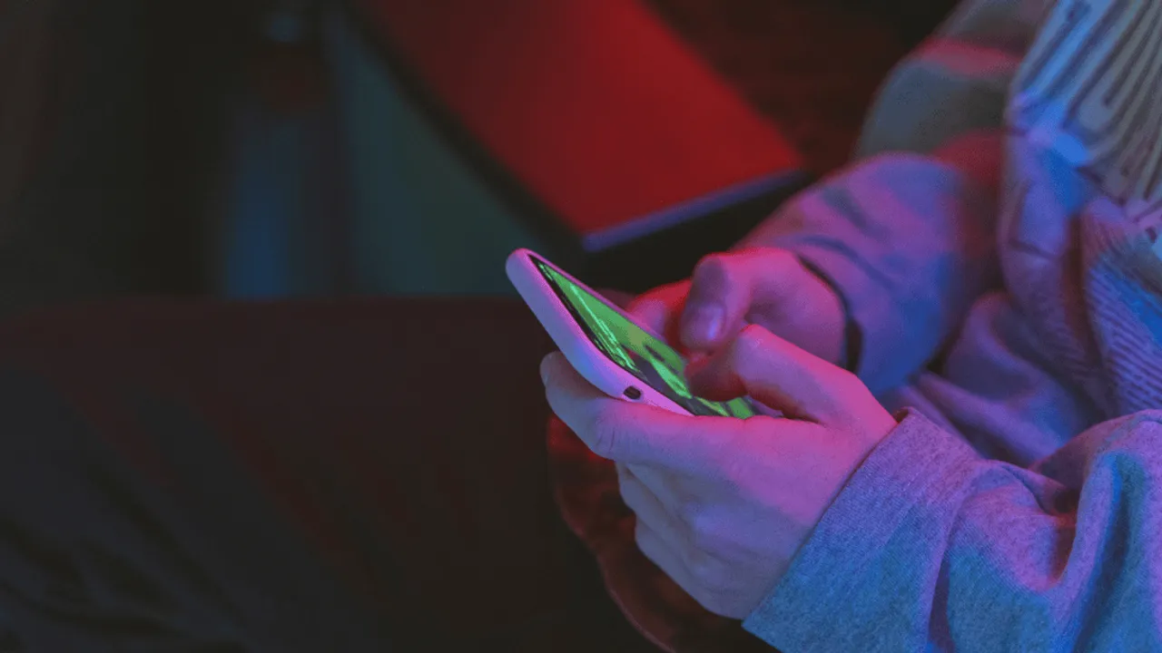 MALEZYA'DA ÇOCUKLARA SOSYAL MEDYA YASAĞI GELİYOR!