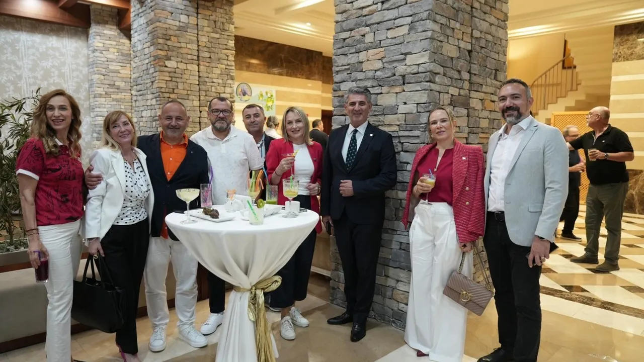 SKÂL INTERNATIONAL ANTALYA KULÜBÜ, KEMER'DE TOPLANDI