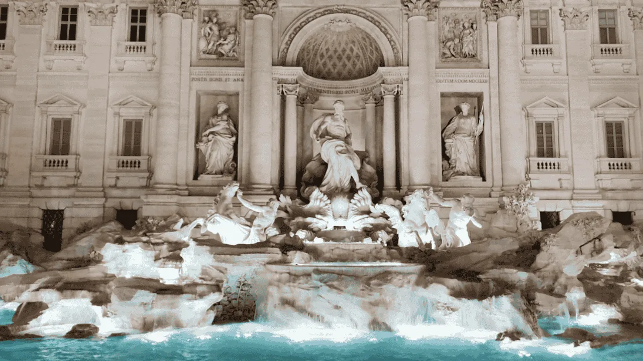 ROMA’DA TREVI ÇEŞMESİ TURİSTLERE ÜCRETLİ OLUYOR