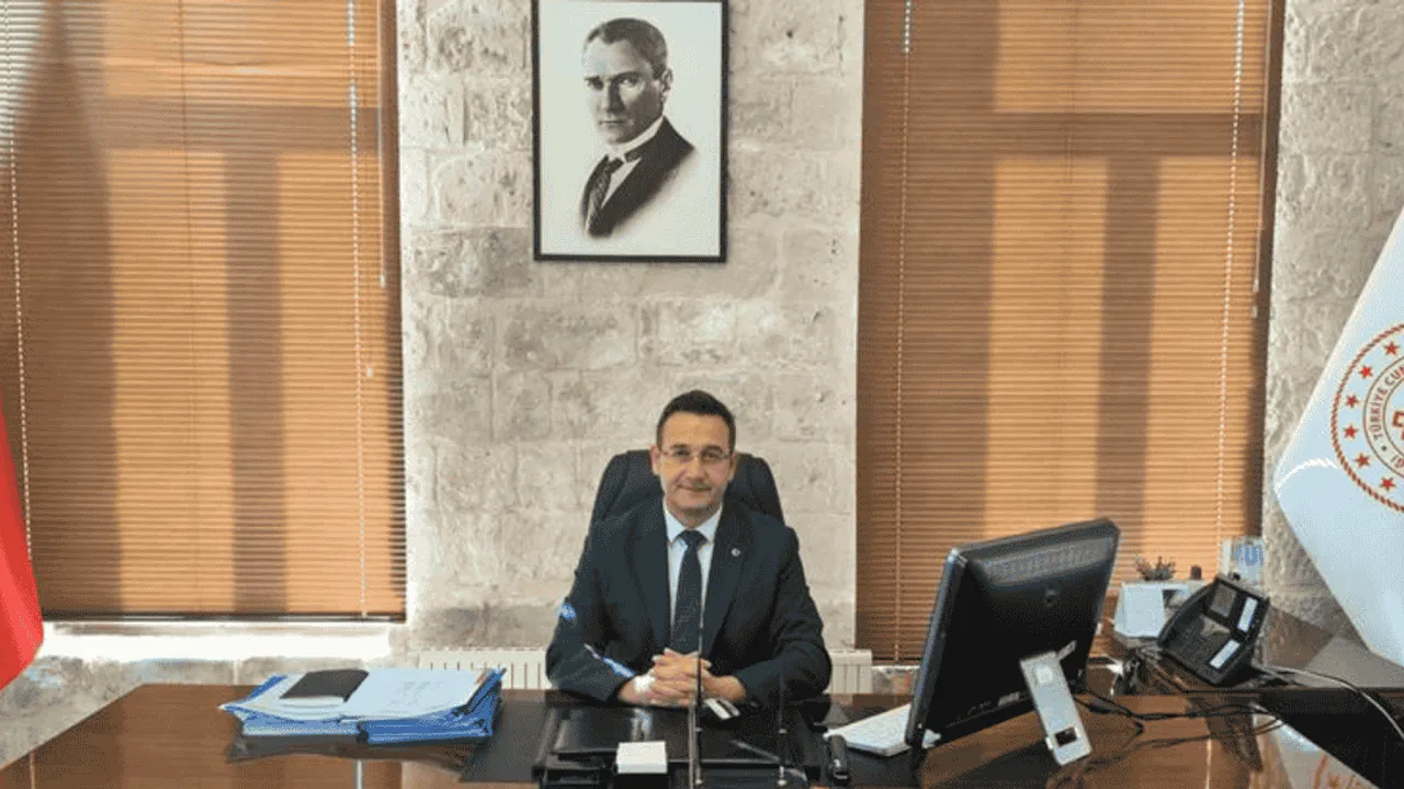 AYHAN GÖK ANTALYA İL KÜLTÜR VE TURİZM MÜDÜRÜ OLDU