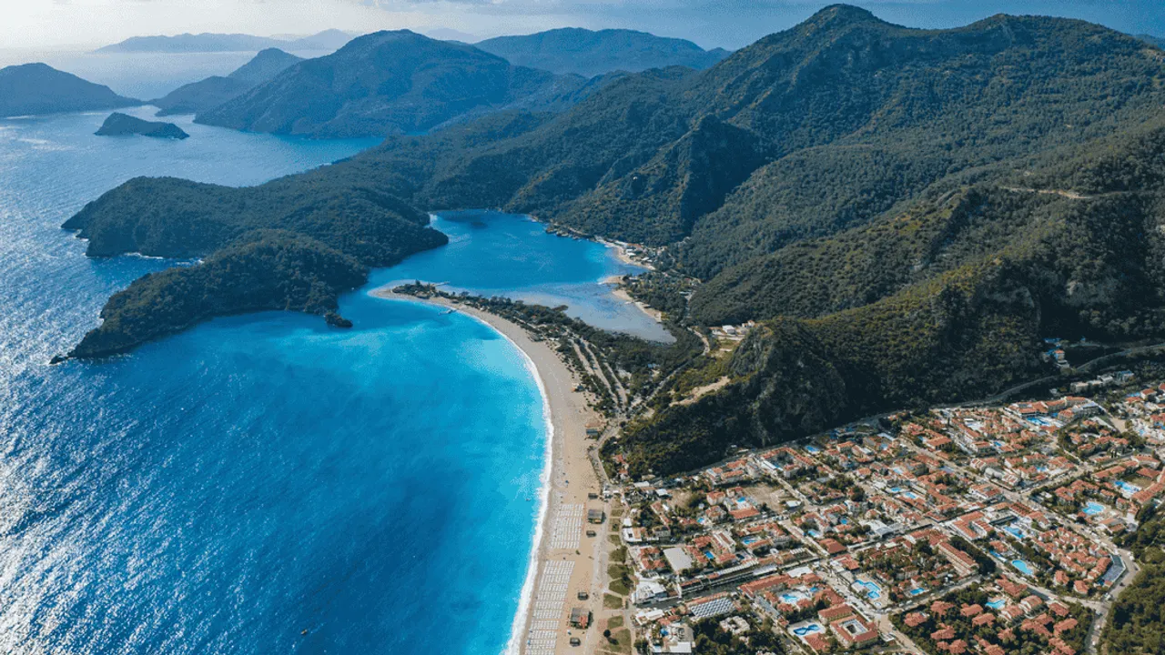 MUĞLA'DA 22 TURİSTİK TESİS İÇİN KAPATMA KARARI