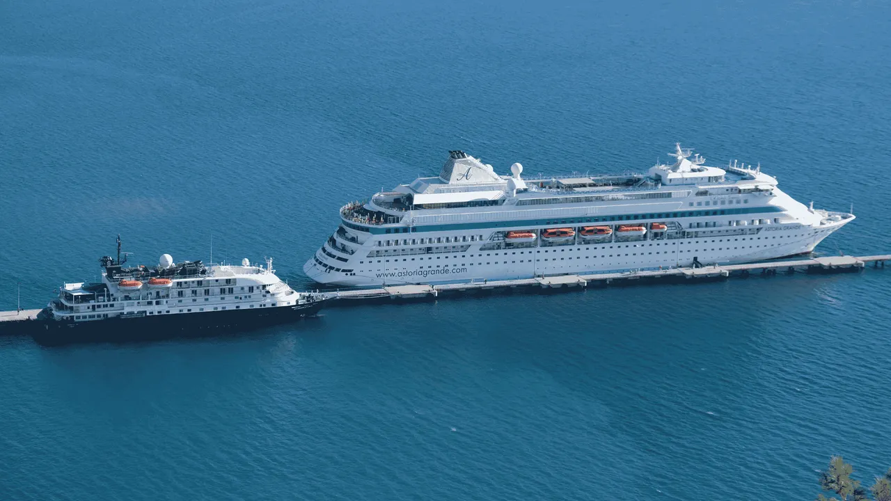 İKİ AYDA 30 KRUVAZİYER, 52 BİN YOLCU