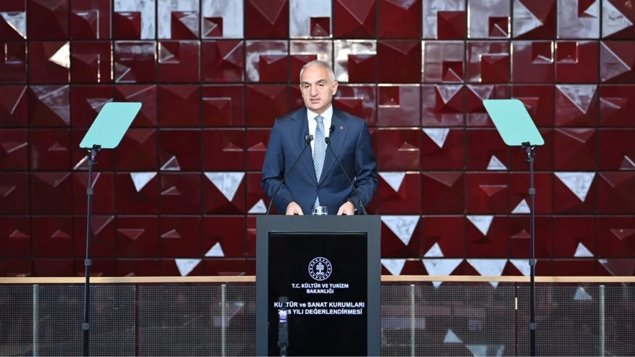 BAKAN ERSOY: 13 BİN ESER AİT OLDUĞU TOPRAKLARA GETİRİLDİ