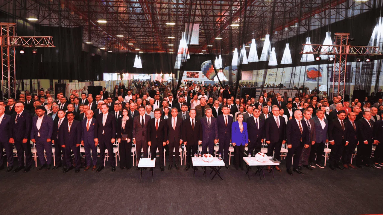 ATF25 KAPILARINI AÇTI: TURİZMİN KALBİ ANTALYA’DA ATIYOR