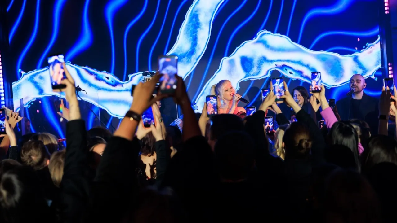 VOGUE HOTEL SUPREME’DEN MOSKOVA’DA 350 DAVETLİYLE ÖZEL GECE