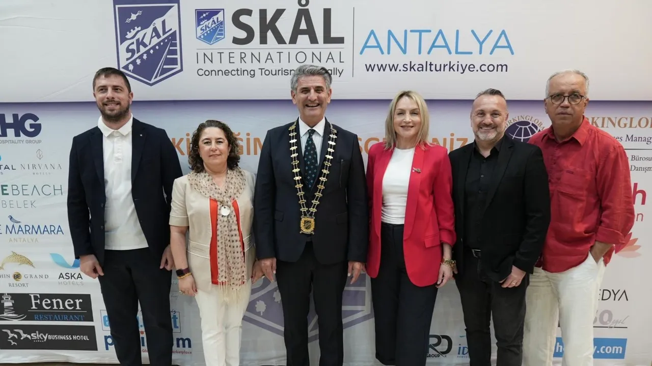 SKÂL INTERNATIONAL ANTALYA KULÜBÜ, KEMER'DE TOPLANDI