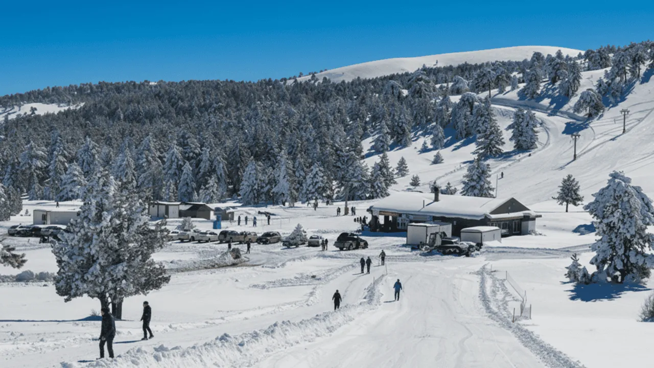 SALDA KAYAK MERKEZİ’NE SÖMESTİRDE 15 BİN ZİYARETÇİ