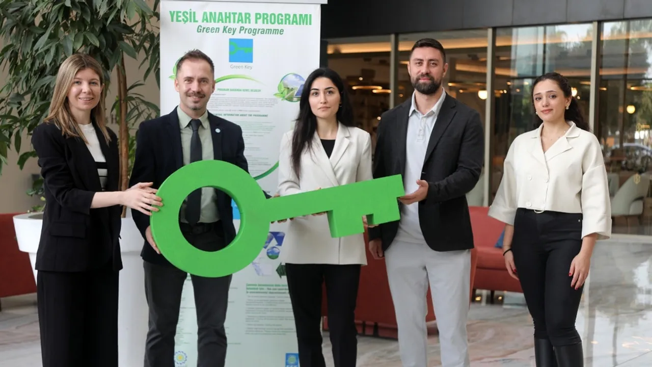 ANTALYA SÜRDÜRÜLEBİLİR TURİZMİN “YEŞİL ANAHTARI”NDA BİRİNCİ SIRADA