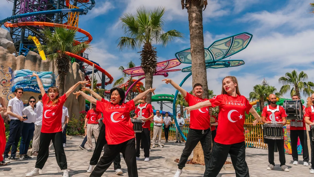 WATERFLY’DA RENKLİ 19 MAYIS KUTLAMASI