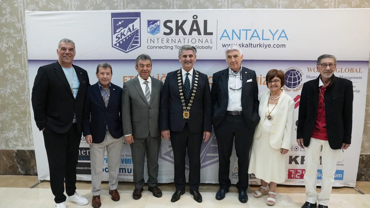 SKÂL INTERNATIONAL ANTALYA KULÜBÜ, KEMER'DE TOPLANDI