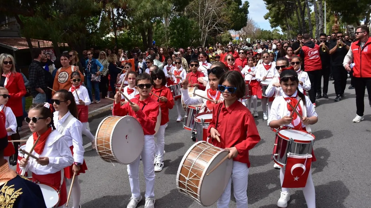 ALAÇATI OT FESTİVALİ’NDE GASTRONOMİ VE KÜLTÜR BULUŞTU