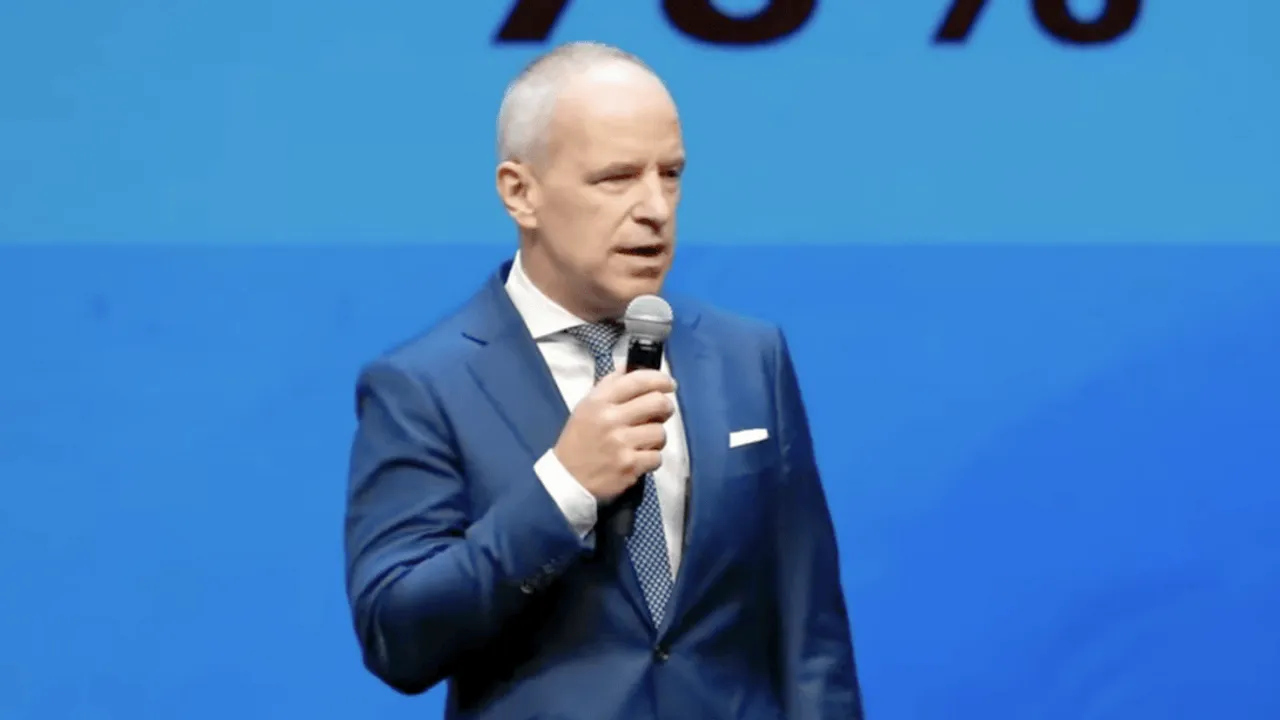 DEBUS: TÜRKİYE İLE BİRLİKTE BÜYÜMEYE VE KAZANMAYA KARARLIYIZ