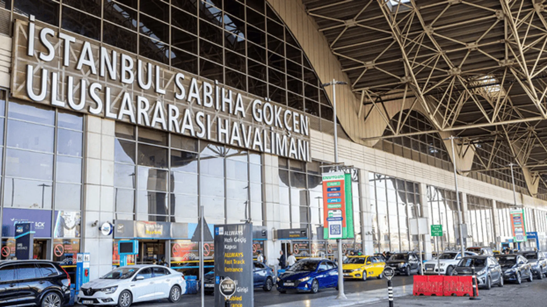 İSTANBUL SABİHA GÖKÇEN’DE 7 REKOR BİRDEN KIRILDI