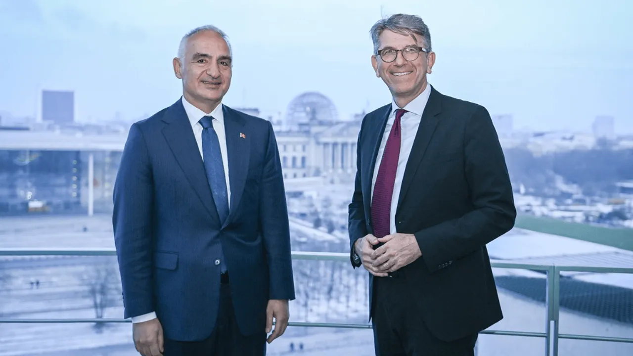 BAKAN ERSOY, ALMANYA KÜLTÜR BAKANI WEIMER İLE BERLİN’DE GÖRÜŞTÜ