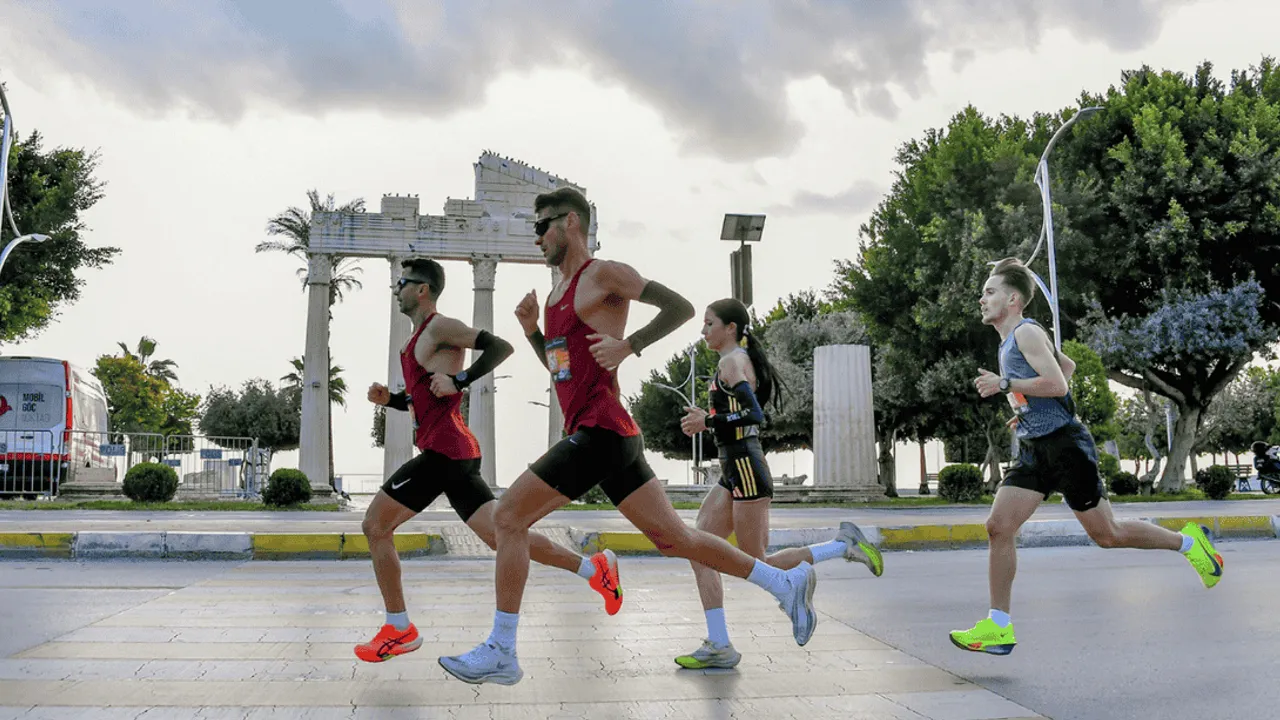 ULUSLARARASI MERSİN MARATONU, 14 ARALIK’TA KOŞULACAK