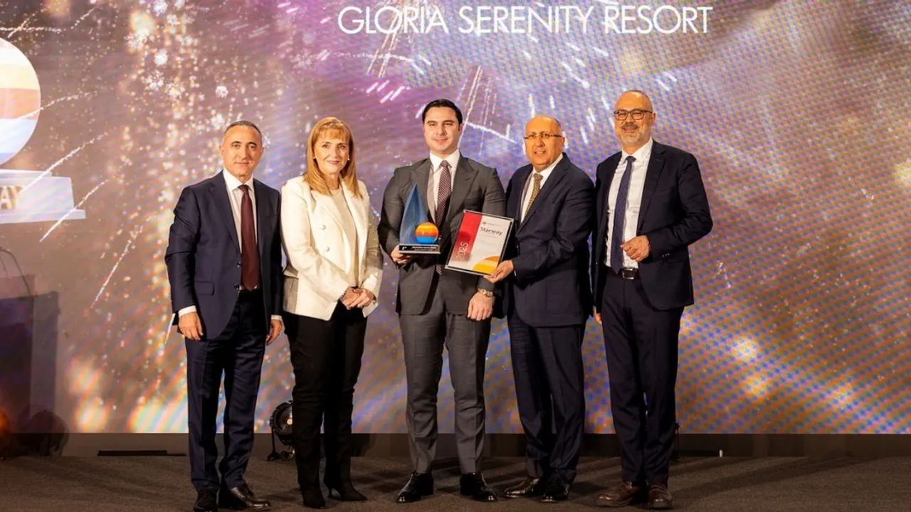 CORAL TRAVEL STARWAY WORLD BEST HOTELS ÖDÜLLERİ SAHİPLERİNİ BULDU