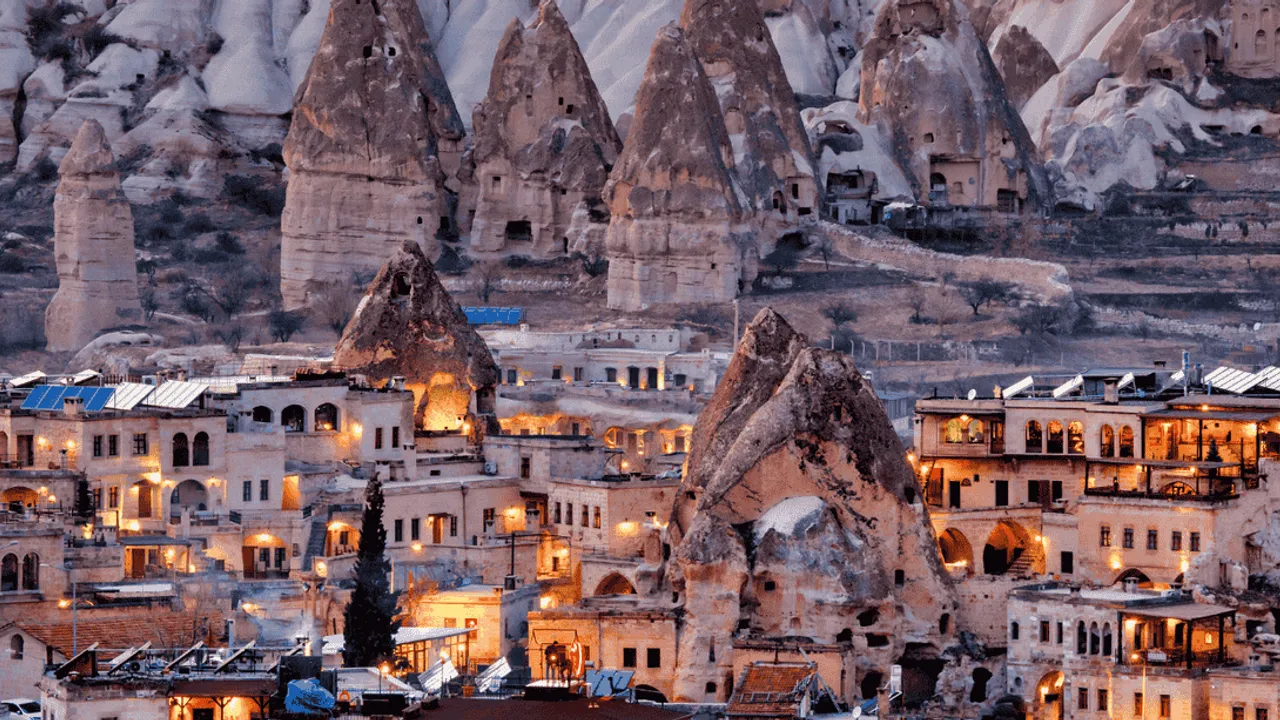 KAPADOKYA’DA YENİ YIL İÇİN 1722 EMNİYET VE JANDARMA PERSONELİ SAHADA