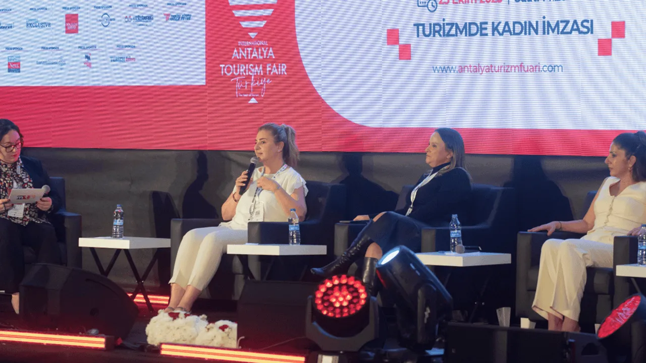 ATF25’TE TURİZMİN GÜÇLÜ KADINLARI: “KADINLAR SAHADA ÇOK, KARAR MASALARINDA YOK”