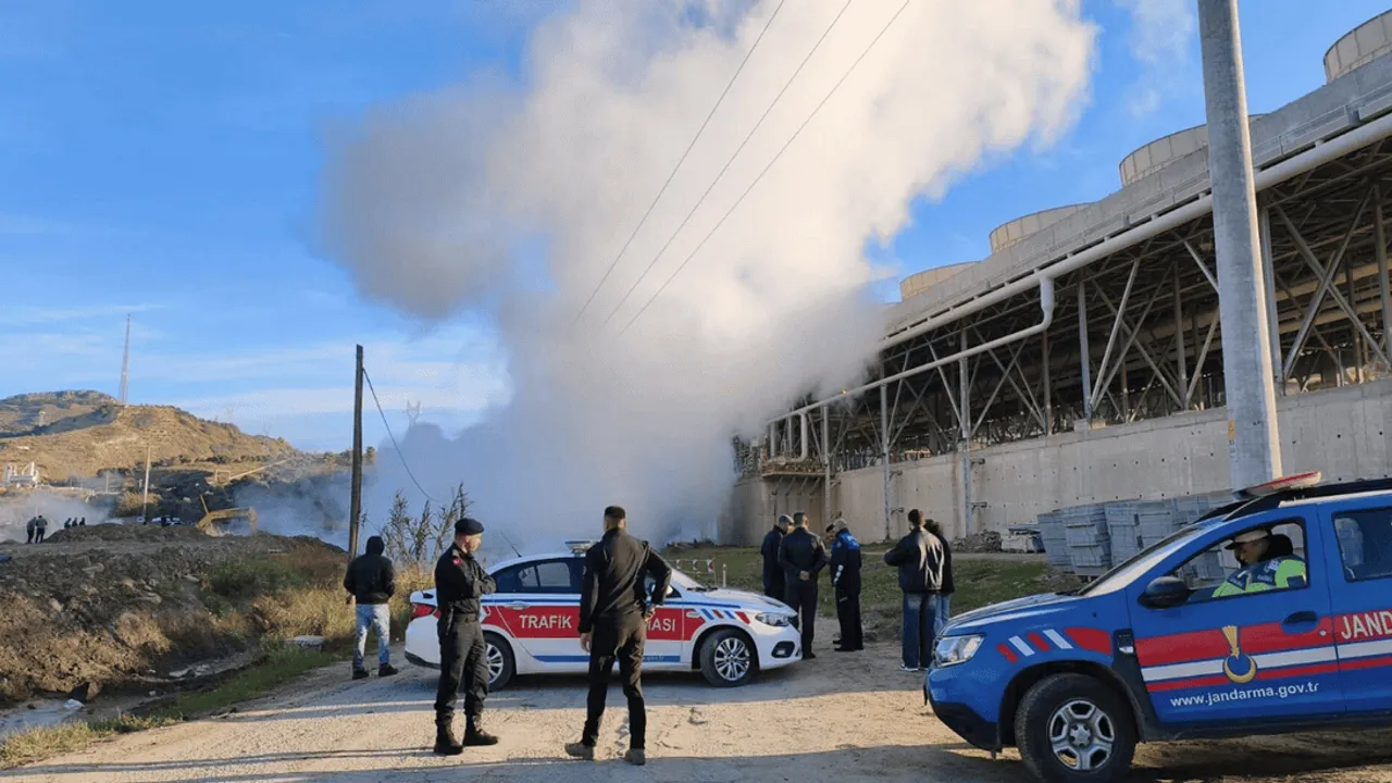 AYDIN'DA TERMAL OTELE GİDEN SICAK SU HATTI PATLADI