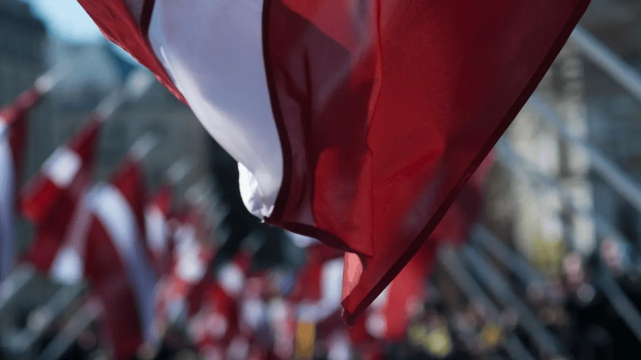 LETONYA’DA RUSÇA’NIN KAMUSAL KULLANIMI YASAKLANDI