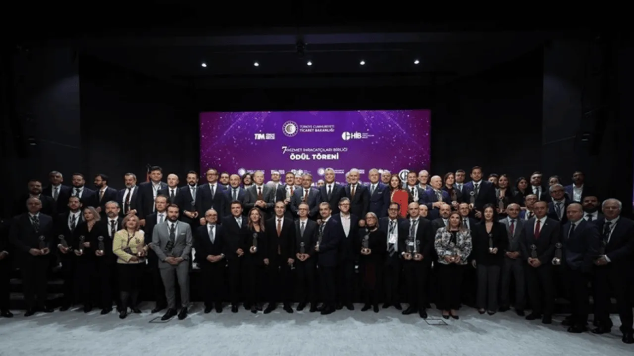 TÜRK TURİZMİNİN İHRACAT ŞAMPİYONLARI BELLİ OLDU